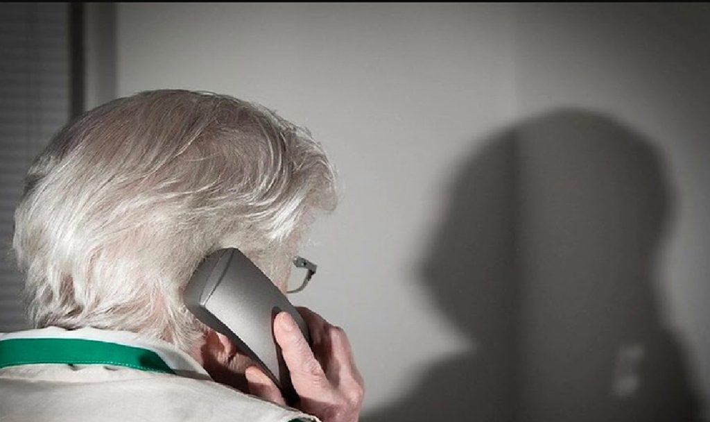 82-летняя жительница Рузаевки перевела мошенникам 350 тыс. рублей, думая, что спасает деньги