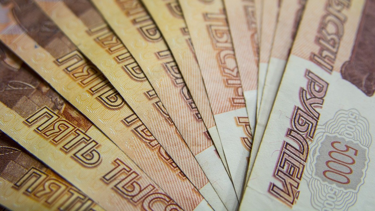 Россиянам спишут 1,6 млрд рублей долгов