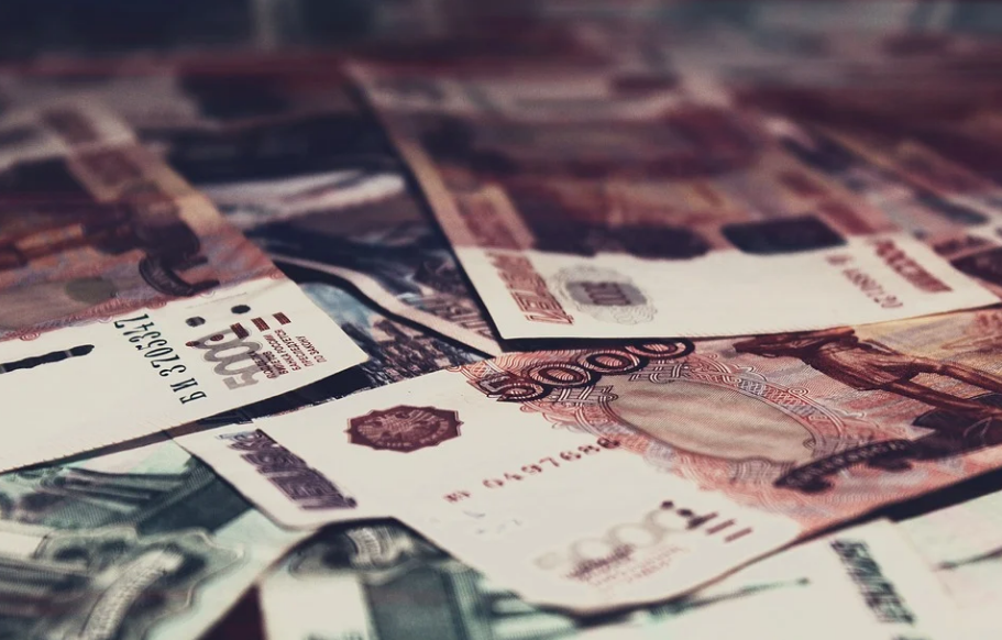 Сторож из Мордовии «подарила» мошенникам почти 600 тысяч рублей