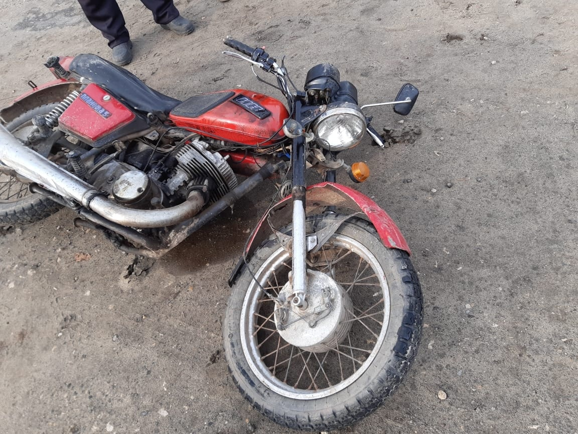 «Мерседес» протаранил мотоцикл в Мордовии: два человека погибли (видео)