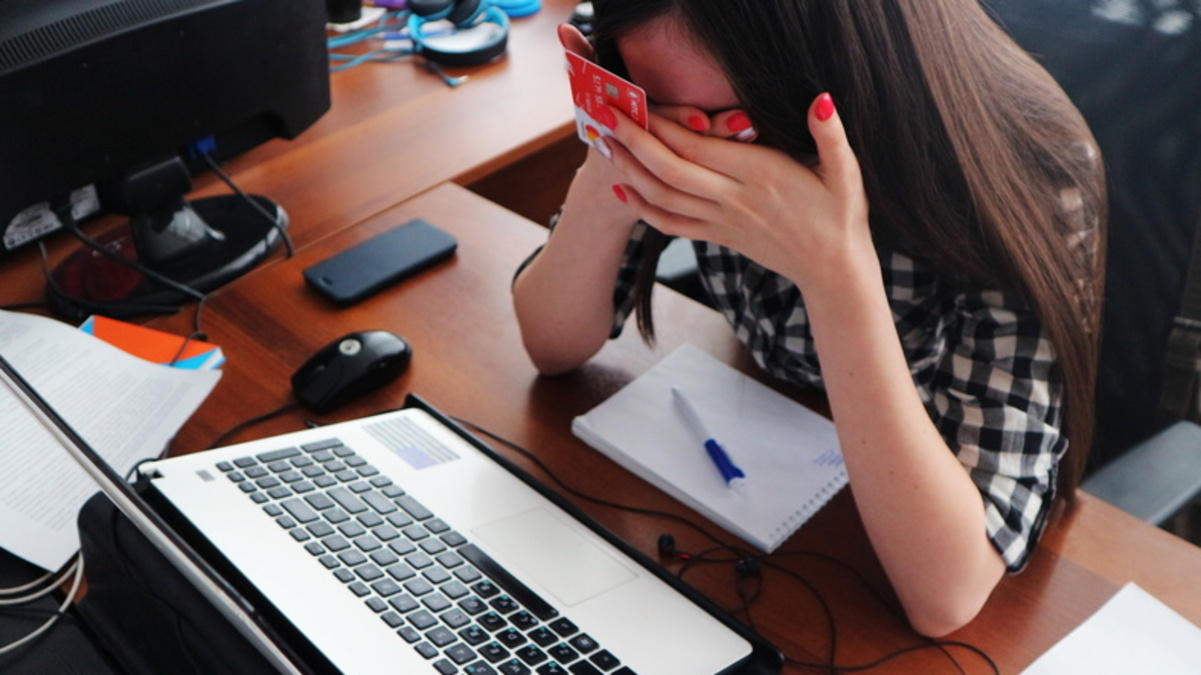 Жительница Саранска потеряла 52 тысячи рублей, пытаясь купить шубу