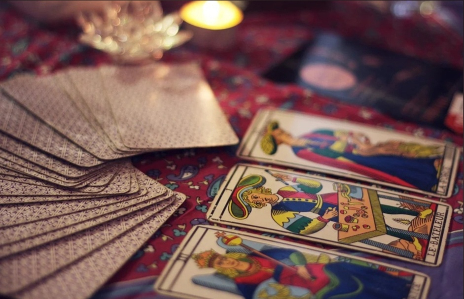 Астрологи рассказали, кого ждут травмы и крупные проблемы: гороскоп на 28 ноября