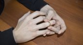 В Саранске спасатели помогли двум женщинам снять кольца