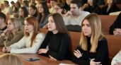 Студенты МГУ имени Огарева пообщались с будущими работодателями