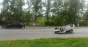 В Саранске «Лада» врезалась в две дорогие иномарки и перевернулась