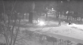 В Мордовии школьник бросил снежок в Вечный огонь и потушил его