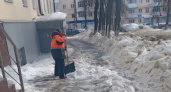 Коммунальщики Саранска продолжают работы по уборке снега и наледи