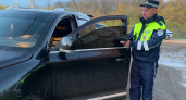 С июля эти предметы в машине отберут, лишь жезлом взмахнут: автовладельцам сообщили — ждет неприятный сюрприз