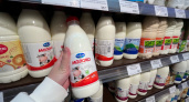 Крашеная мелом вода: Росконтроль назвал марки молока, которые не стоит брать даже по акции