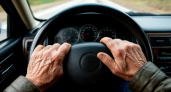 Водителям старше 70 лет запретят садиться за руль - ГАИ ужесточает правила с 10 мая