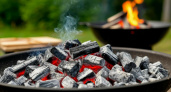 Всю жизнь засыпал угли в мангал неправильно: в России портят шашлык, а в Европе давно делают совсем по-другому