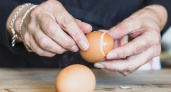 Раскрыт необычный способ чистки вареных яиц