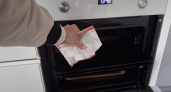 10 граммов в противень — и духовка стала как новая: ни закаменелого нагара, ни векового жира — ценный лайфхак для хозяек