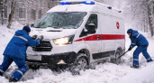 «Скорая застряла в снегу»: в Саранске экстренные службы не могут проехать по нечищеным дорогам