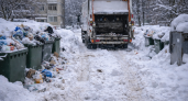 В Саранске из-за нечищеной дороги мусоровозы не могут вывезти мусор