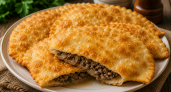 Начинка с бульоном, а корочка хрустит: настоящие крымские чебуреки - тысяча пузырьков и море сока