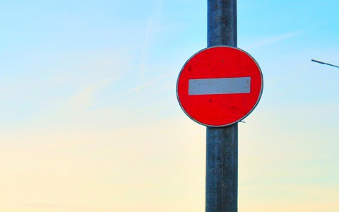 Стало известно по каким улицам нельзя будет проехать в канун Рождества