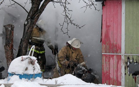 Огонь оставил жителей Мордовии без дома