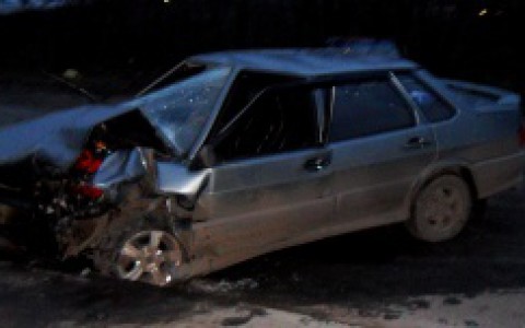 В Мордовии "пятнадцатая" наехала на "Рекстон"