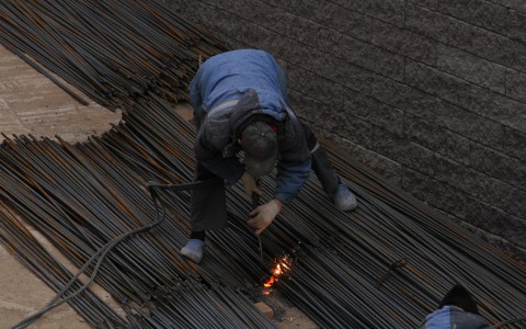 В Мордовии воришки украли 300 метров алюминиевого провода с линии электропередач