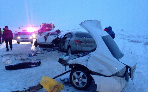 Появились фото с ужасного ДТП в Темникове