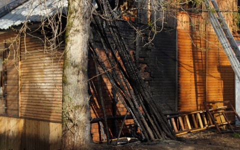 Две жительницы Мордовии едва не сгорели заживо в собственном доме
