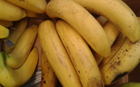 В Роспотребнадзоре опровергли информацию о возможности заразиться гриппом через китайские бананы