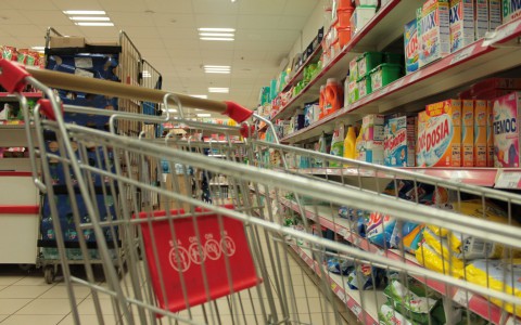 Житель Саранска стащил из супермаркета тележку за 70 тысяч рублей