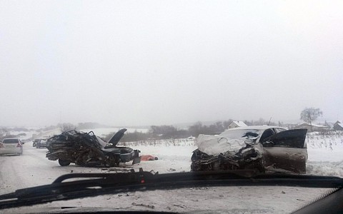Смертельное ДТП в Лямбире: водитель Киа вылетел на встречку (фото)
