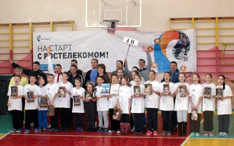 Кубок «Снежный снайпер» - в руках самых метких четвероклашек саранской школы №24