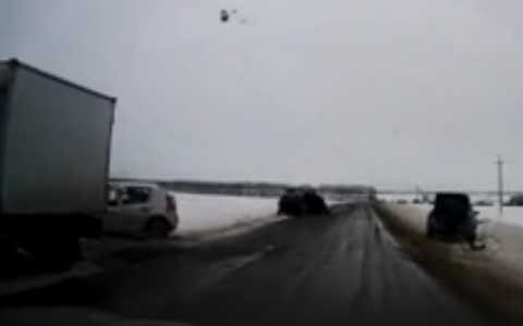 В Мордовии после  лобового столкновения погибла женщина-водитель