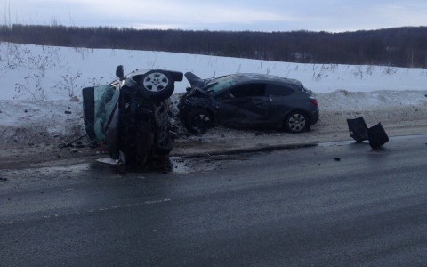 В Мордовии ищут свидетелей смертельной аварии с участием двух "Опелей" (фото)