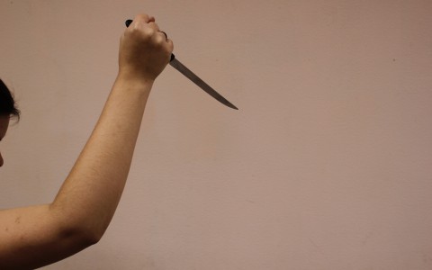 В Мордовии два брата порезали ножом двух братьев