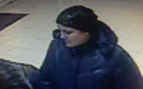 В Саранске женщина заболтала продавца и украла у нее деньги