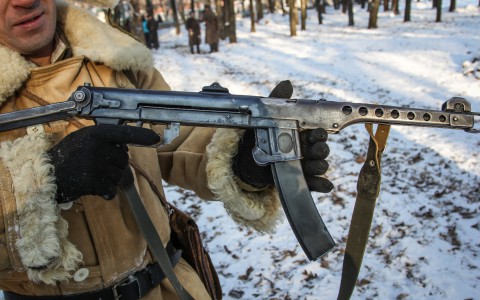 В Саранске мужчина начал "палить" по людям в административном здании