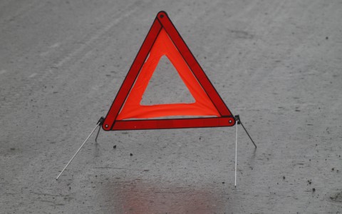 В Саранске разыскивают водителя на красном авто, сбившего школьника