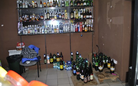 Житель Саранска вынес на себе из магазина 23 бутылки виски