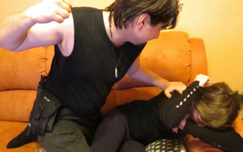 Пьяный житель Мордовии до смерти забил свою бабушку за отказ дать денег