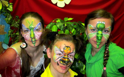 В Мордовии заключенные дамы поразили необычным макияжем