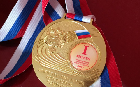 Студентка из Мордовии выиграла соревнования по тяжелой атлетике