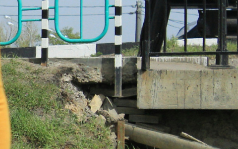 В Саранске мост на грани обрушения