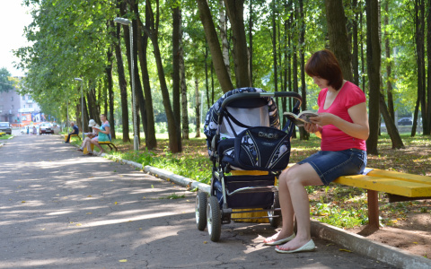 В Москве неизвестный попытался украсть у женщины младенца