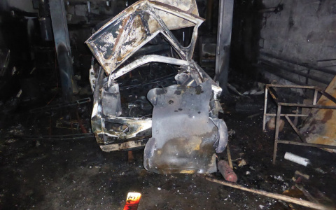 В МЧС назвали официальную причину взрыва гаража в Саранске (ФОТО)