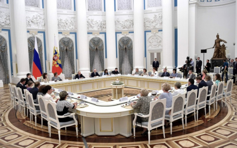 Учитель из Мордовии пообщался с Владимиром Путиным