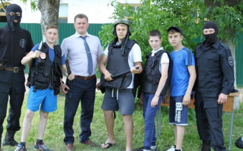 Полицейские Мордовии проинструктировали детей о вреде наркотиков