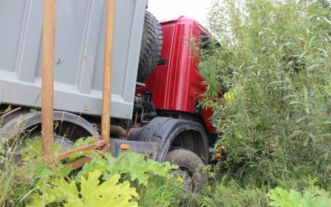 Камазист из Саранска перевернул большегруз и самостоятельно добрался до больницы