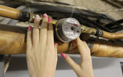 Путин подписал закон, разрешающий платить за общедомовые услуги по счетчику