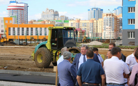 Врио Главы Мордовии проинспектировал ход строительства нового бульвара в Саранске