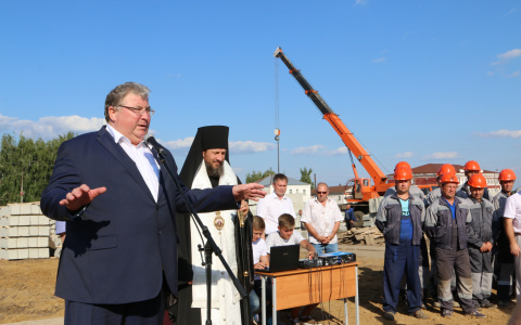 Врио Главы Мордовии Владимир Волков дал старт строительству новой школы в Краснослободском районе