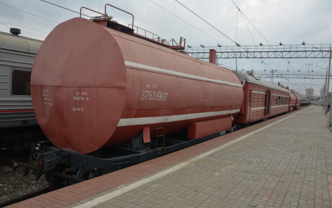 В Саранске пожарный поезд спас от «огня» железнодорожный вокзал (ФОТО)